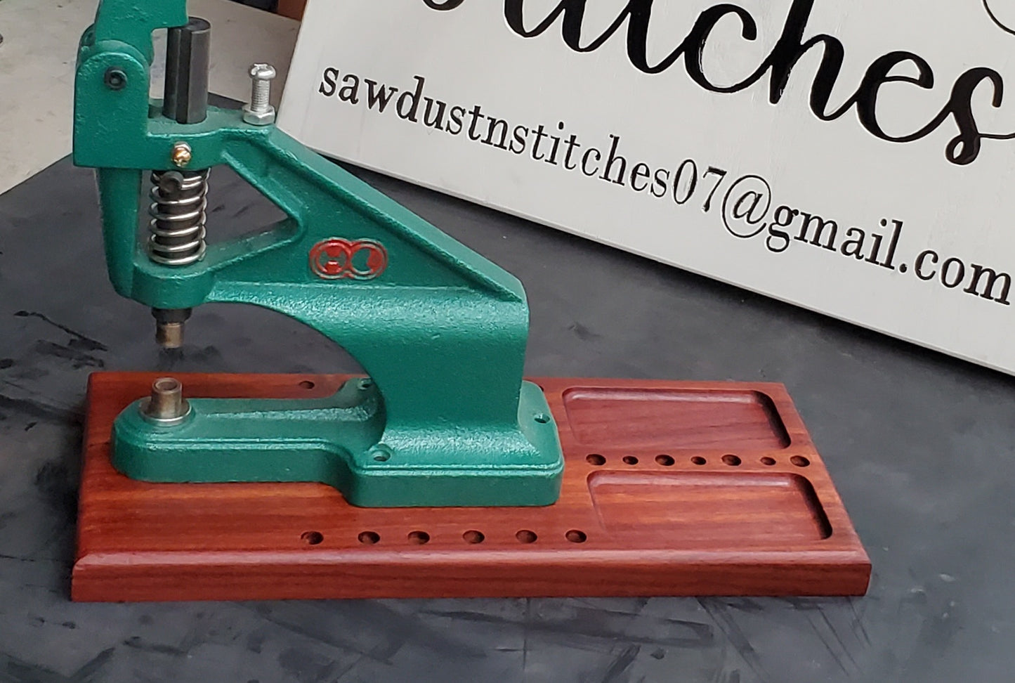 Rivet Press Base