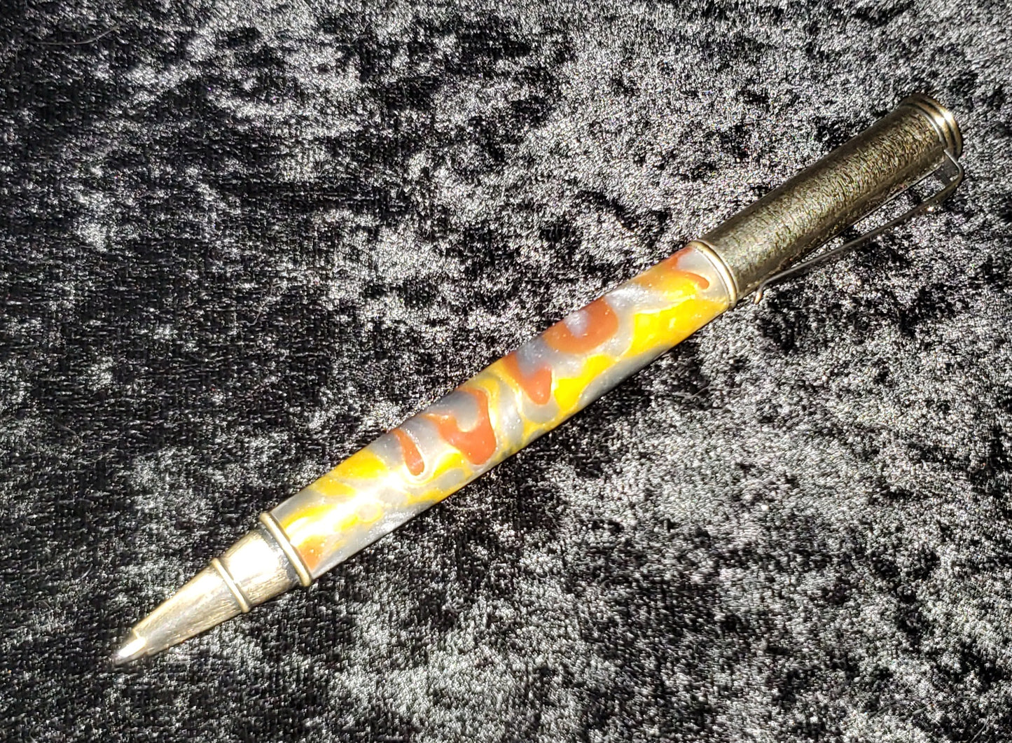 Mini Giant Hand Lathed Pen