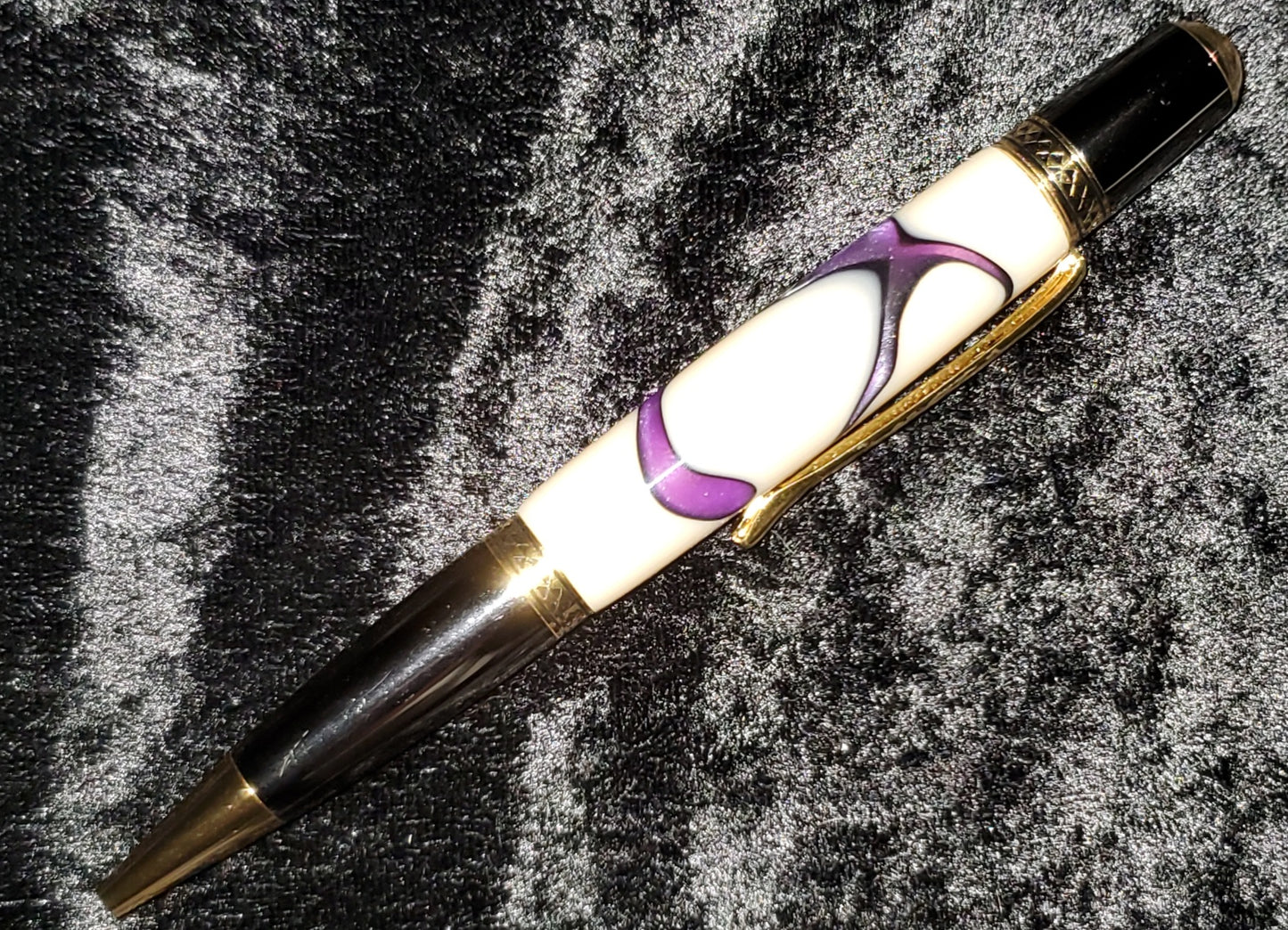 Pacifica Pen in Ivory with Purple Shimmer Ribbon