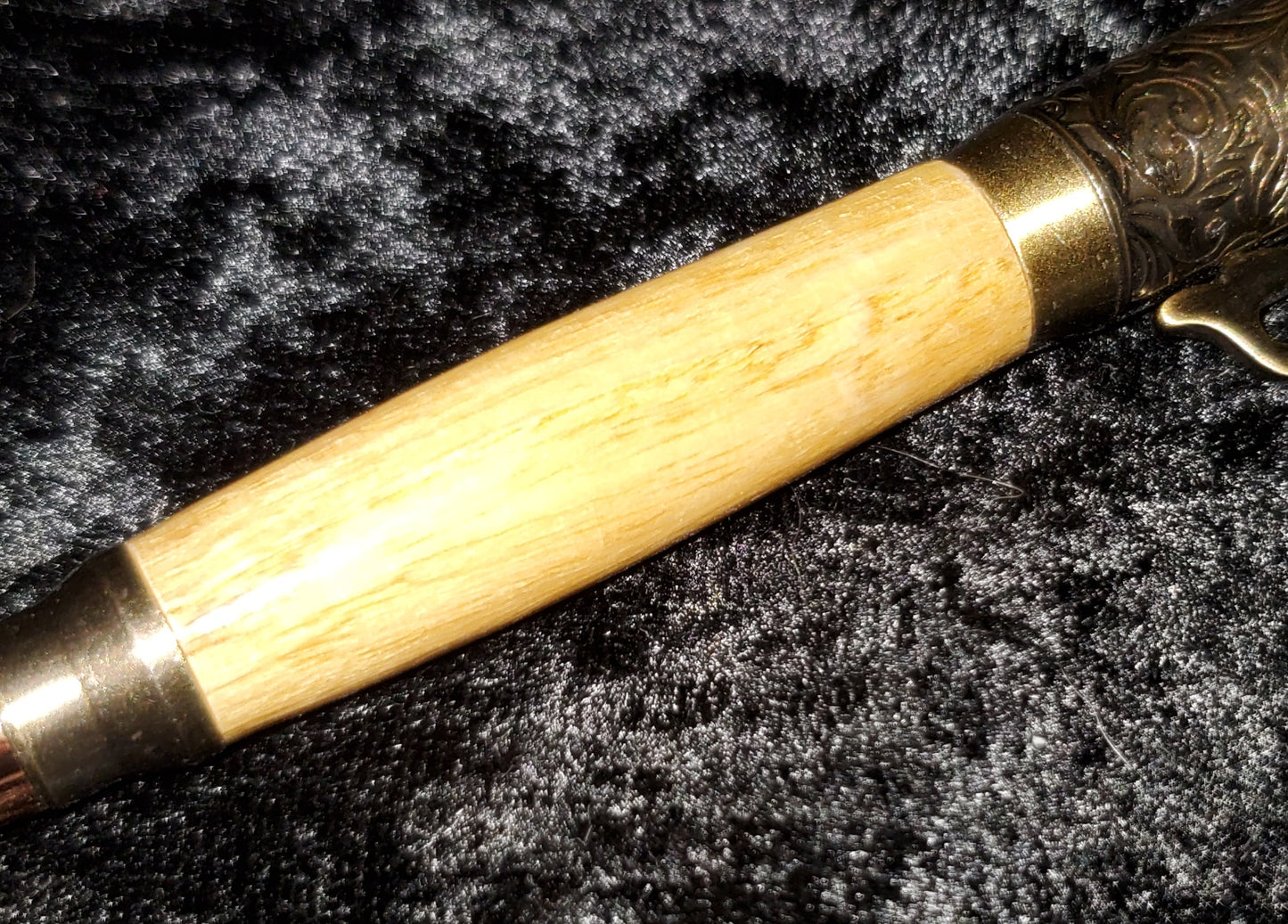Lever Action Pen