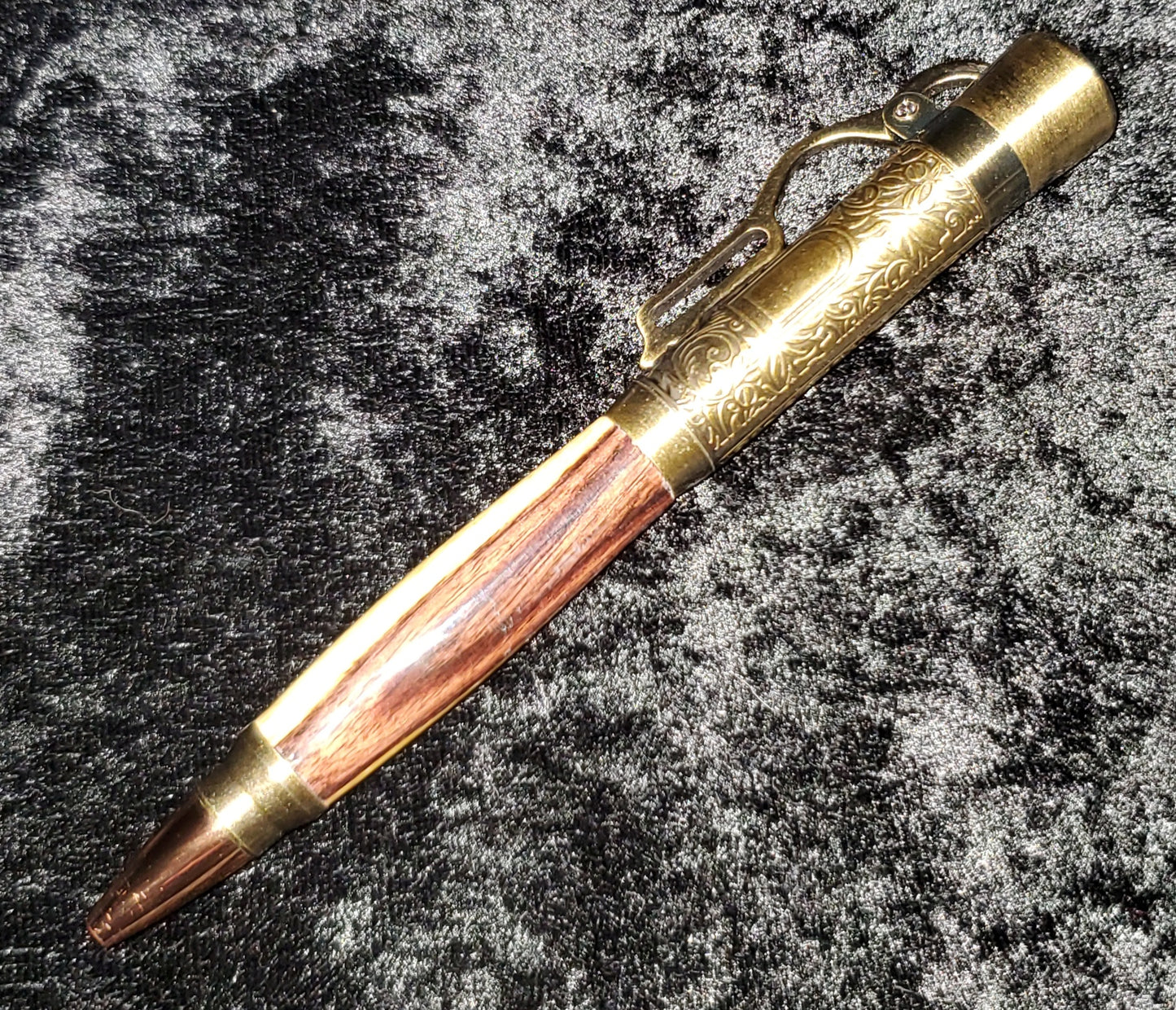 Lever Action Pen