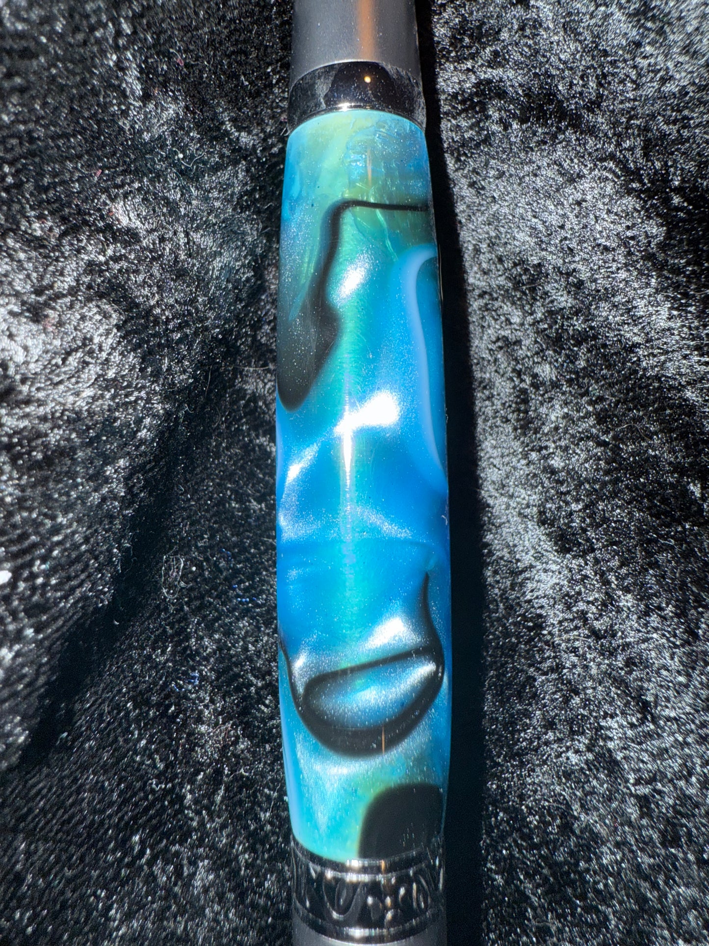 Blue Pearl Swirl Twist Pen