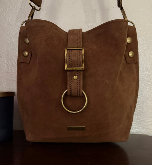 Leather Hitherland shoulder bad