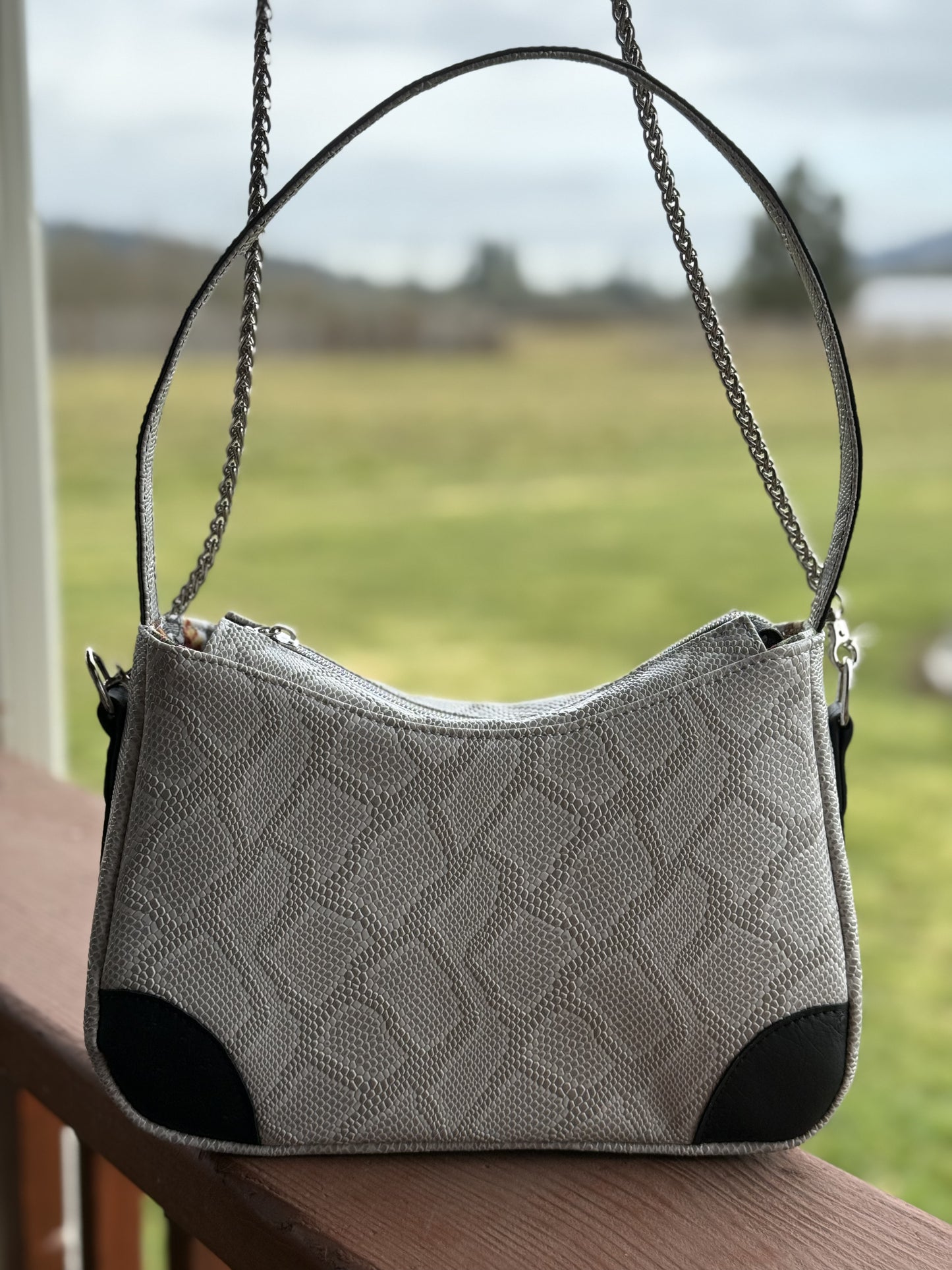 AnnaBelle shoulder/crossbody