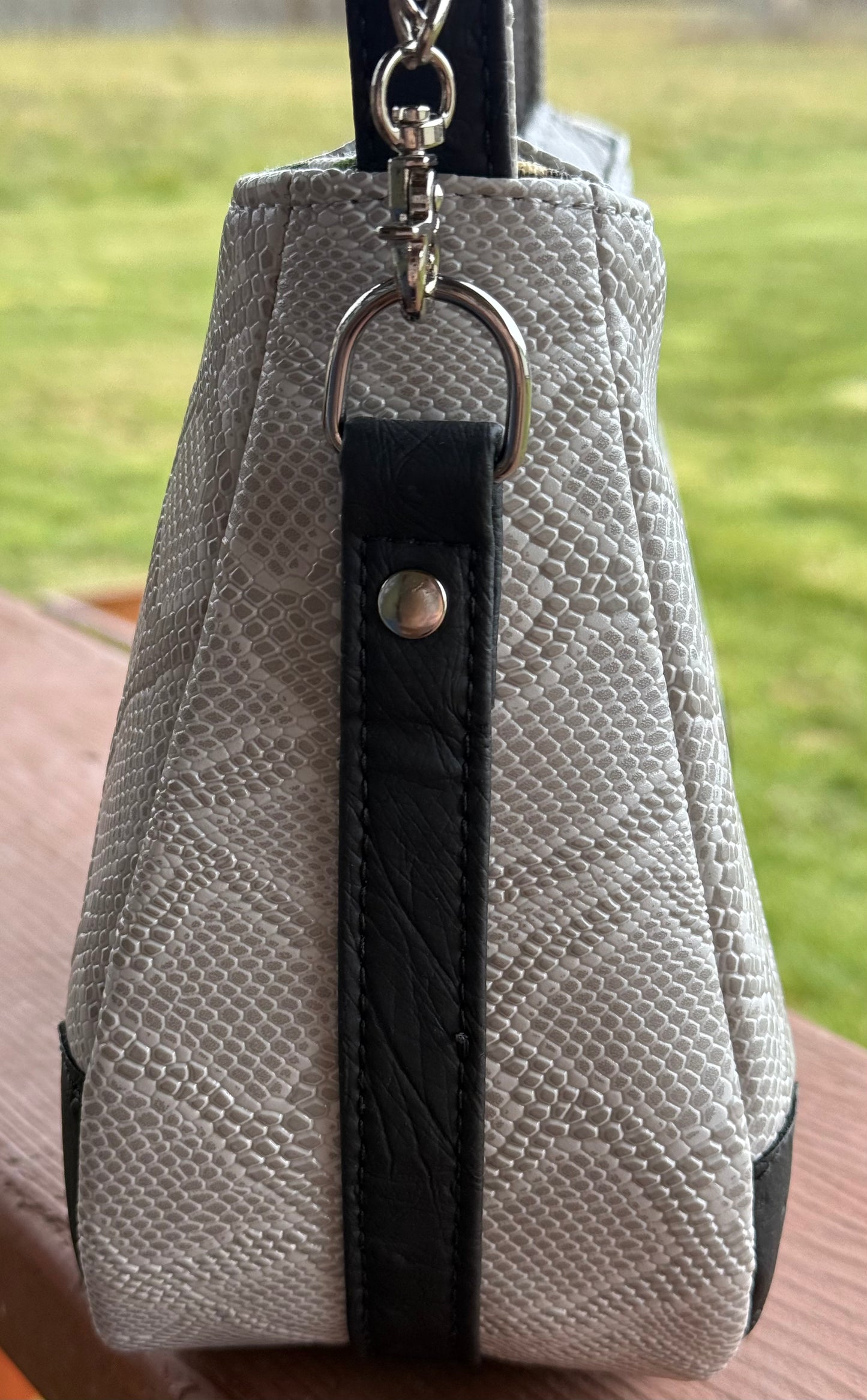 AnnaBelle shoulder/crossbody